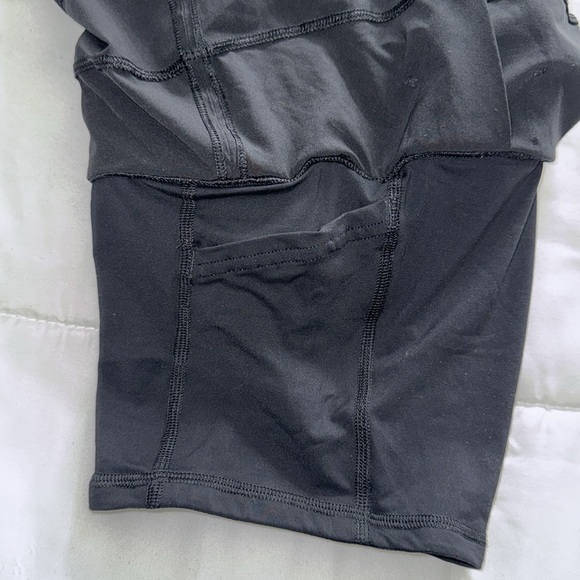 Black lululemon tennis skirt - Picture 8 of 8